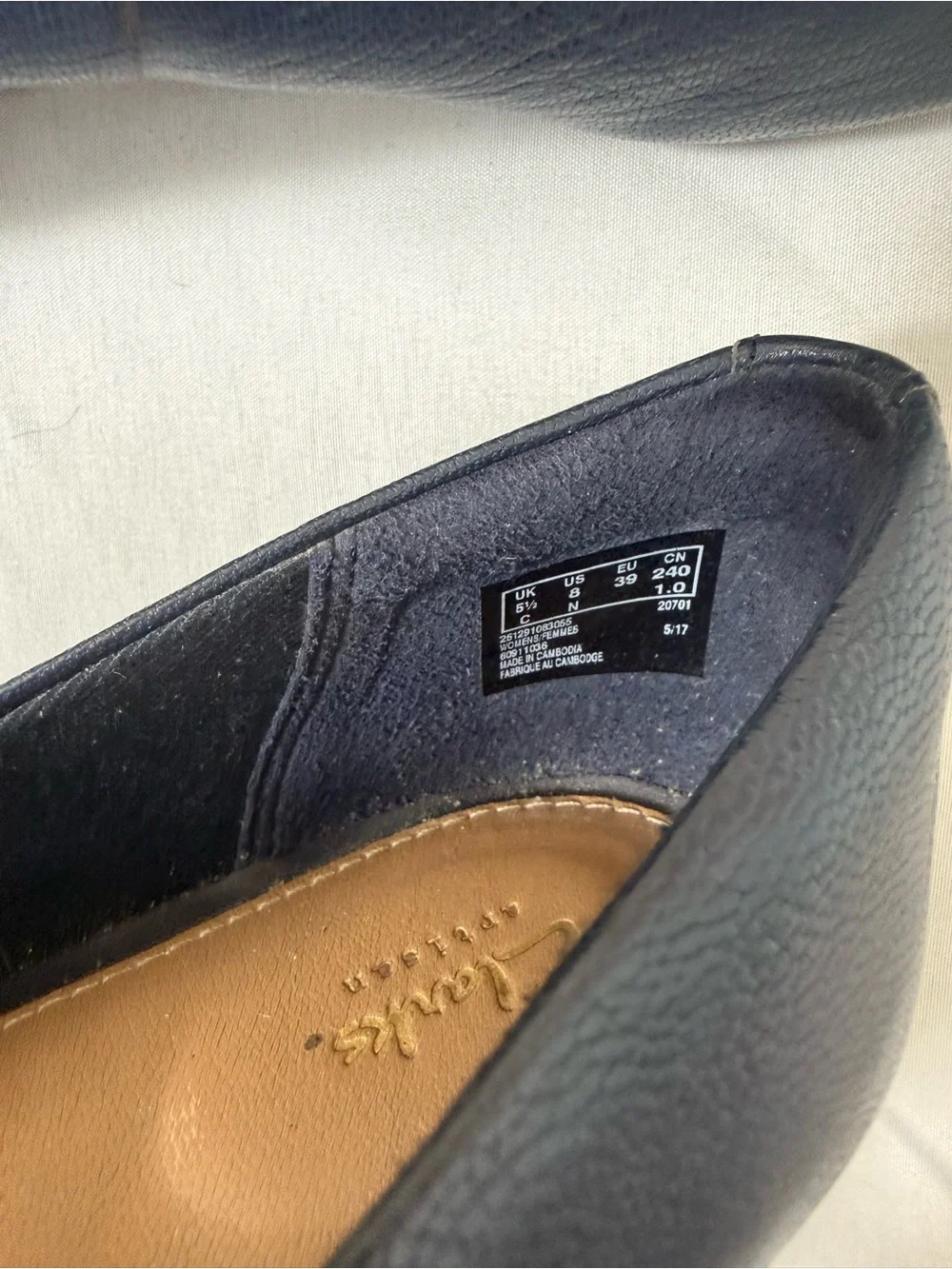 Clarks sleek cap